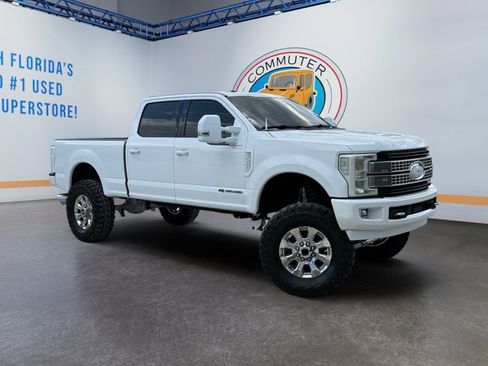 Used 2017 Ford F250 XLT image 6