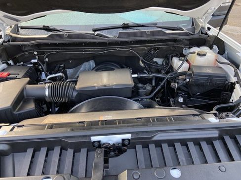 Used 2025 Chevrolet Silverado 2500 Custom AWD/4WD image 27