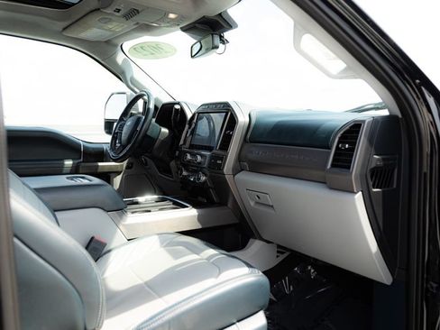 Used 2022 Ford F250 Limited w/ FX4 Off-Road Package AWD/4WD image 14