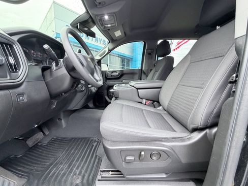 Used 2022 Chevrolet Silverado 1500 Custom image 18