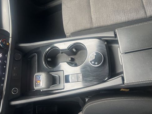 Used 2021 Nissan Rogue SV image 30