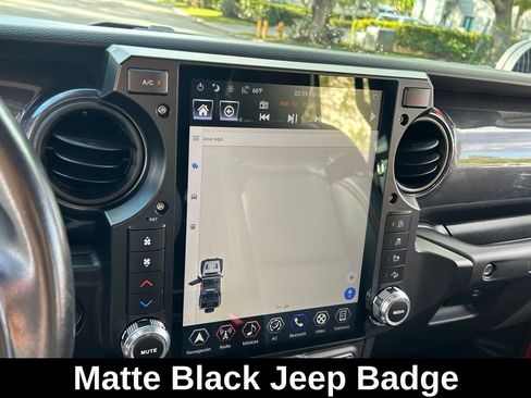 Used 2022 Jeep Wrangler Unlimited Sport image 22