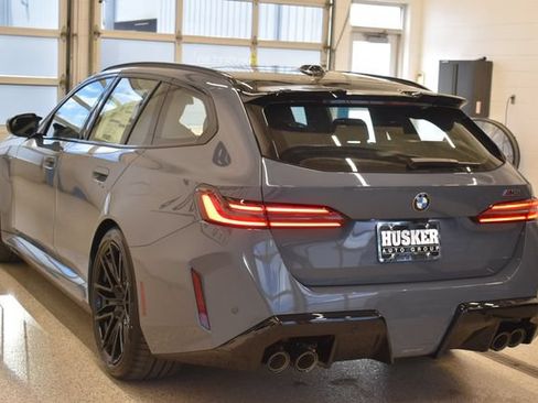 New 2027 BMW M5 Touring AWD/4WD image 10
