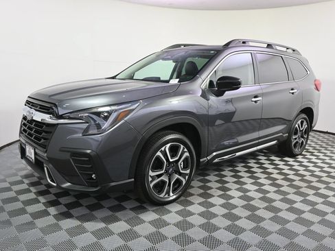 Used 2026 Subaru Ascent Touring AWD/4WD image 2