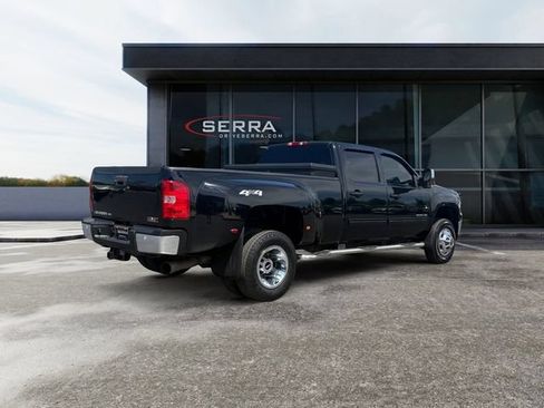 Used 2011 GMC Sierra 3500 SLT AWD/4WD image 5
