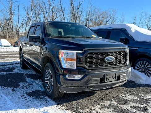 Used 2021 Ford F150 XL w/ STX Appearance Package image 9