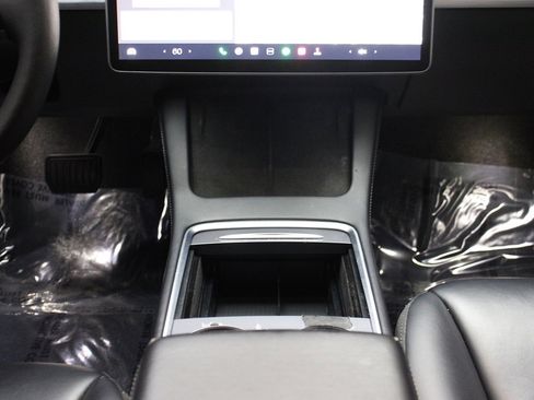Used 2022 Tesla Model 3 Long Range image 25