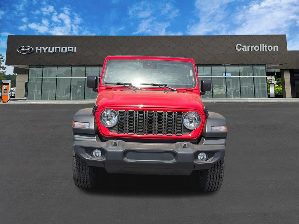 Used 2025 Jeep Wrangler Unlimited Sport AWD/4WD image 2