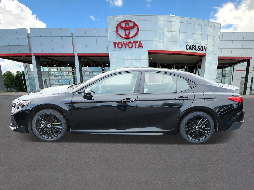 Certified 2025 Toyota Camry SE FWD image 7