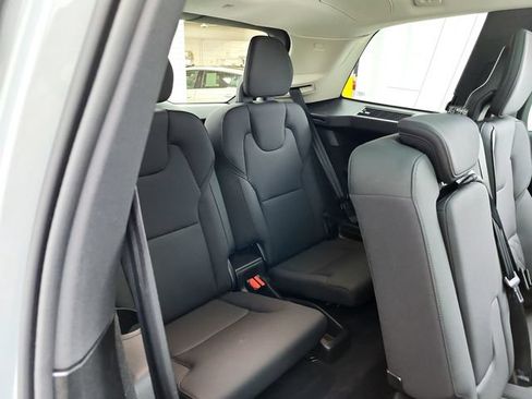 Certified 2026 Volvo XC90 B6 Plus AWD/4WD image 30