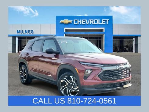 Used 2025 Chevrolet TrailBlazer RS w/ Driver Confidence Package FWD image 1