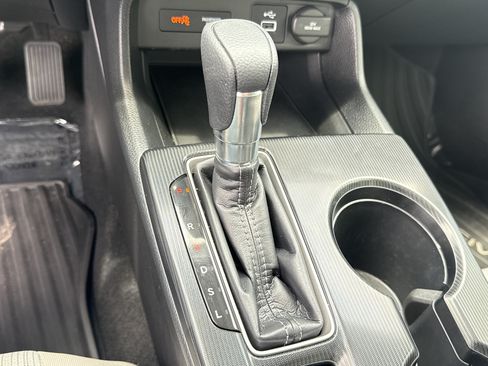 Certified 2023 Honda Civic LX image 31