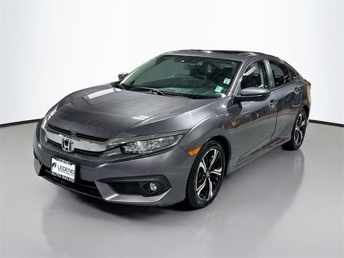 Used 2017 Honda Civic Touring image 1