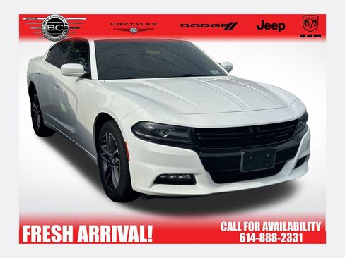 Used 2019 Dodge Charger SXT w/ Cold Weather Package AWD/4WD image 1