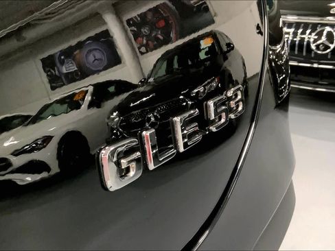 Used 2025 Mercedes-Benz GLE 53 AMG 4MATIC Coupe image 9