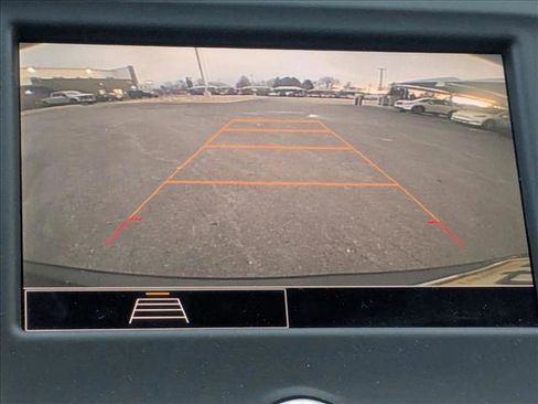 Used 2024 Chevrolet Equinox LT image 13