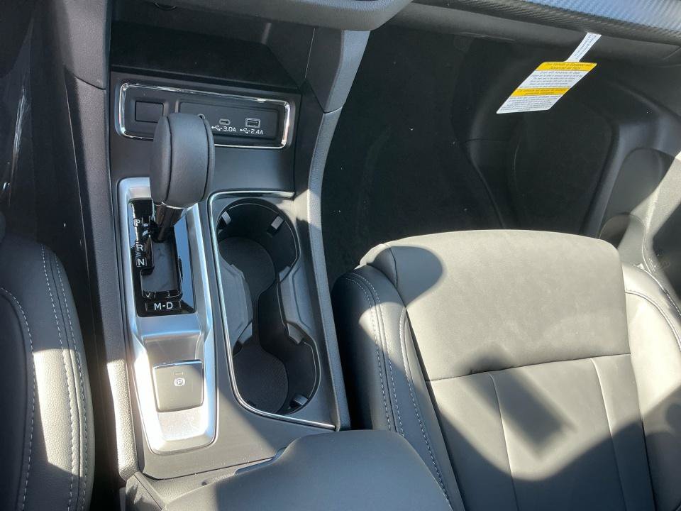 Certified 2026 Subaru Ascent Premium AWD/4WD image 18
