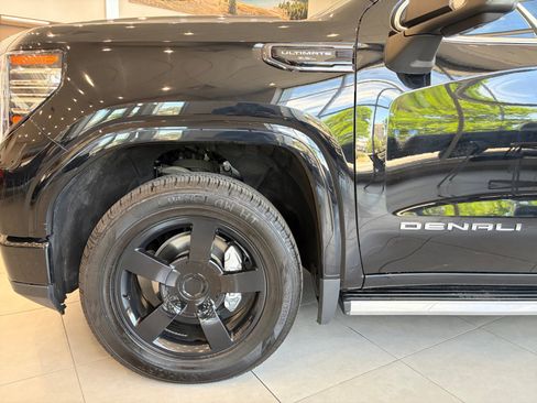 Used 2024 GMC Sierra 1500 Denali Ultimate AWD/4WD image 10