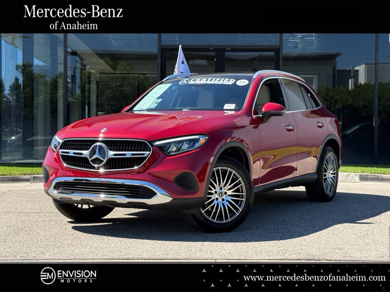 Used 2026 Mercedes-Benz GLC 300 image 1