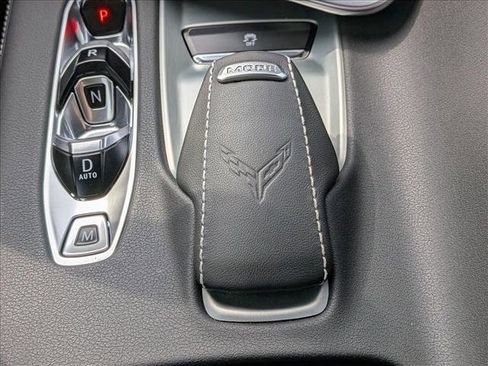 Used 2025 Chevrolet Corvette Stingray Coupe w/ 1LT image 17