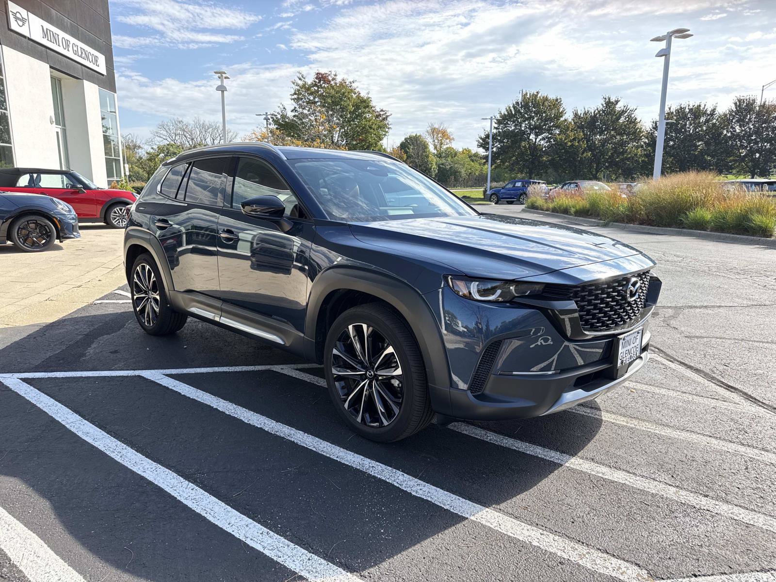 Used 2025 MAZDA CX-50 AWD 2.5 Turbo w/ Premium Pkg image 4
