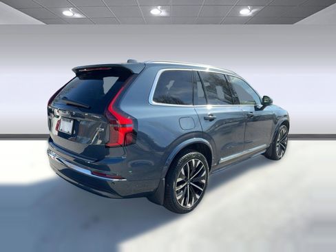 New 2026 Volvo XC90 T8 Ultra w/ Protection Package image 9