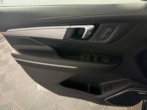 Used 2026 Buick Enclave Preferred FWD image 29