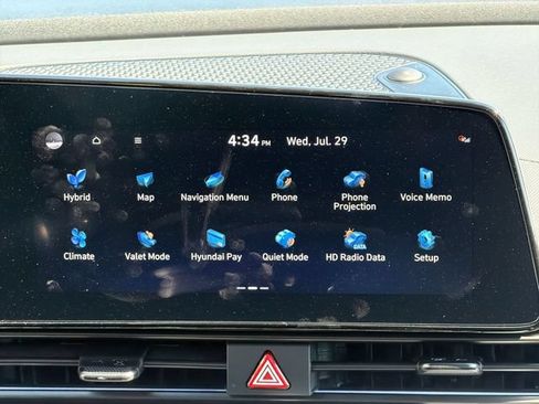 New 2026 Hyundai Elantra SEL FWD image 14