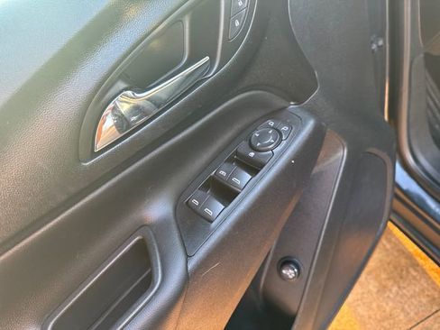 Certified 2023 Chevrolet Equinox LT image 17