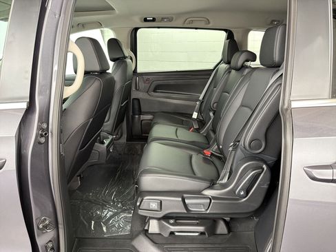 New 2026 Honda Odyssey EX-L image 15