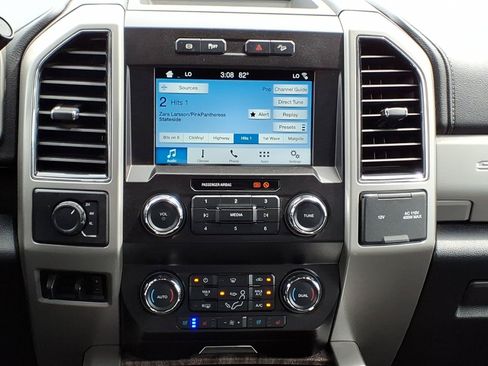 Certified 2019 Ford F350 Lariat w/ Lariat Value Package AWD/4WD image 13