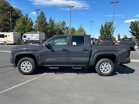 New 2025 Toyota Tacoma SR5 image 2