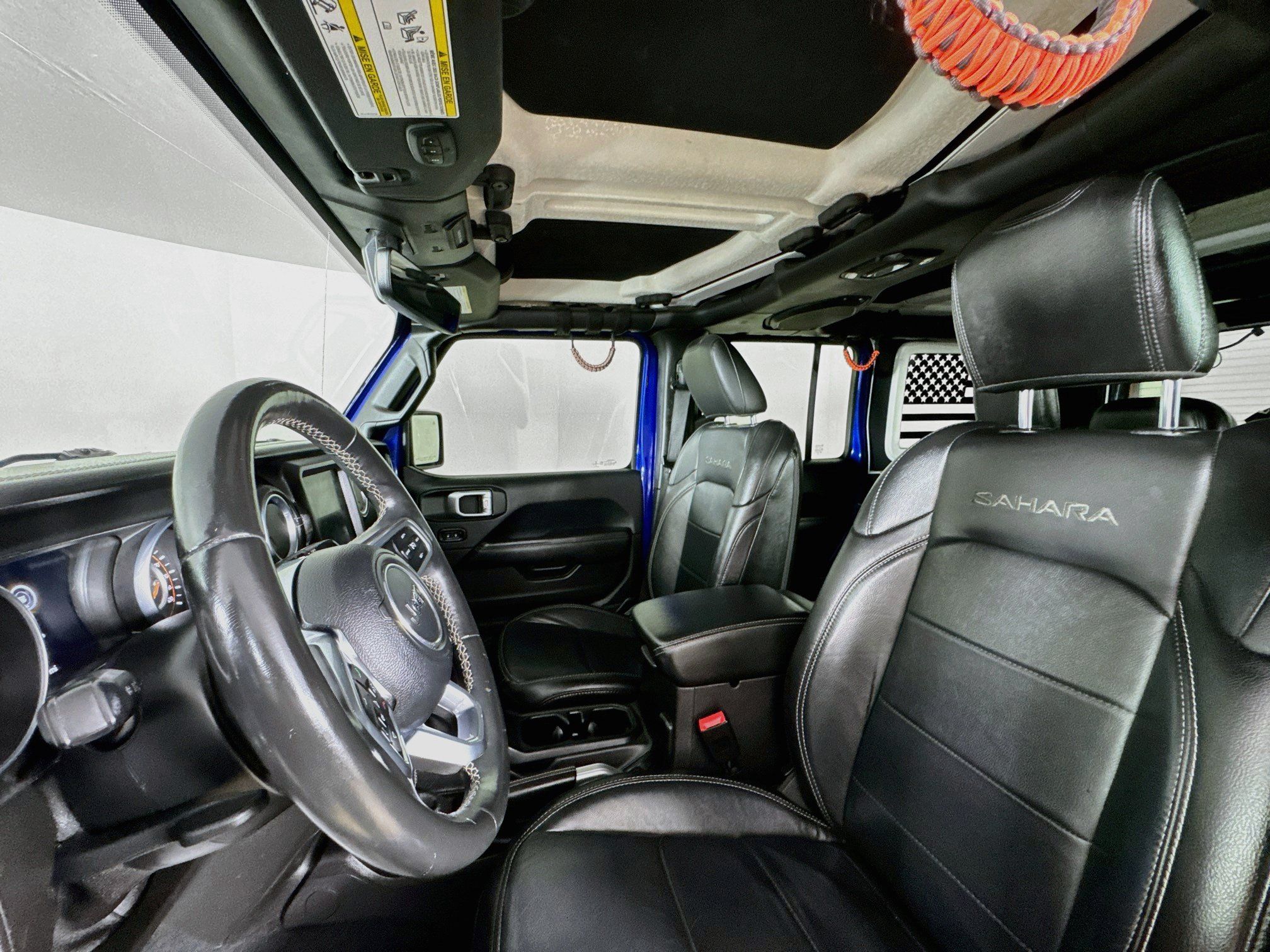 Used 2018 Jeep Wrangler Unlimited Sahara AWD/4WD image 12