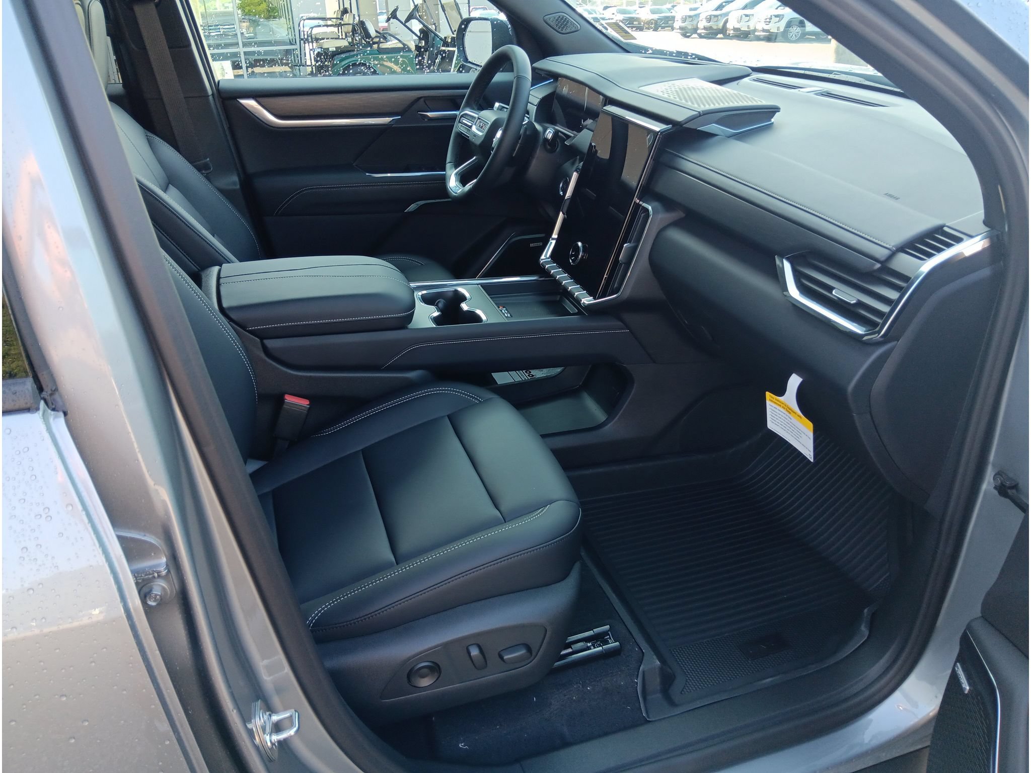 New 2026 GMC Acadia Elevation w/ Elevation Premium Package FWD image 18