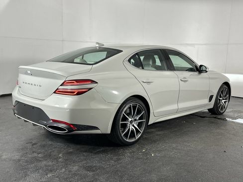Used 2026 Genesis G70 2.5T image 11