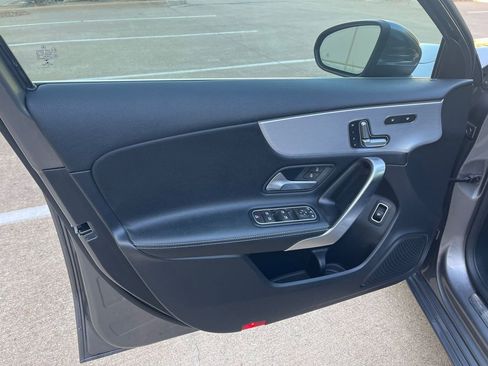 Used 2021 Mercedes-Benz A 220 image 13