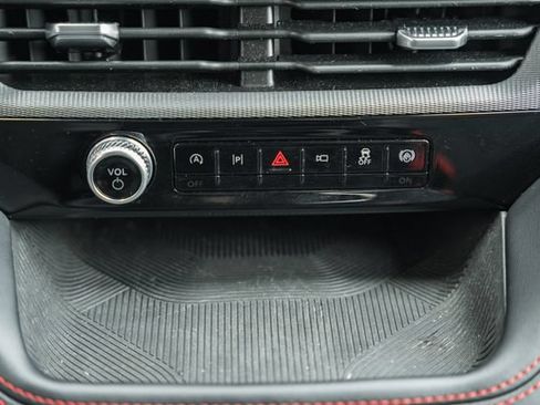 Used 2026 Ford Explorer ST-Line AWD/4WD image 31