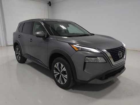 Used 2021 Nissan Rogue SV AWD/4WD image 13
