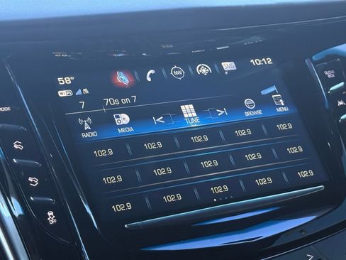 Used 2019 Cadillac Escalade ESV Platinum image 22