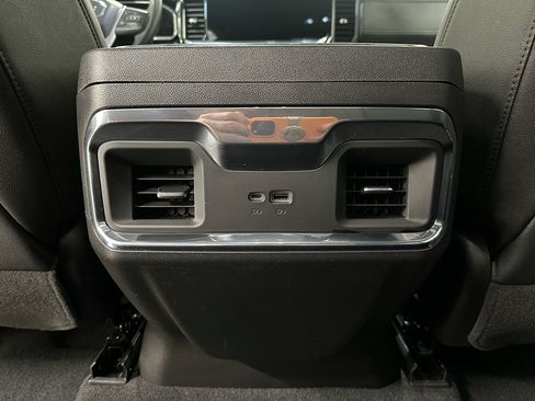 Certified 2023 GMC Sierra 1500 Elevation w/ Elevation Premium Package image 35