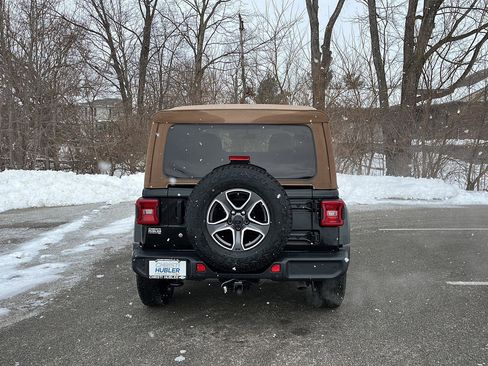 Used 2020 Jeep Wrangler Unlimited Sport image 4