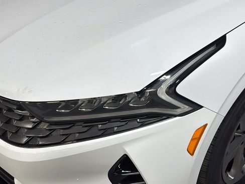 Used 2023 Kia K5 LXS FWD image 7