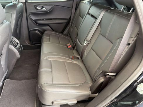 Certified 2025 Chevrolet Blazer LT w/ Midnight/Sport Edition FWD image 21