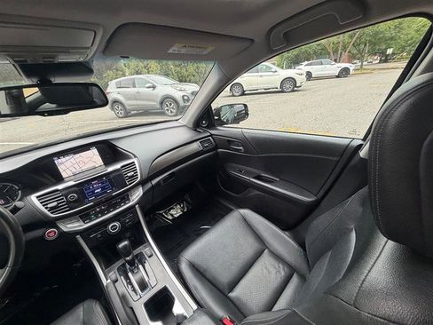 Used 2013 Honda Accord EX-L image 29