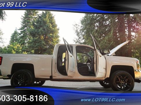 Used 2019 Chevrolet Silverado 1500 LT w/ All Star Edition AWD/4WD image 33