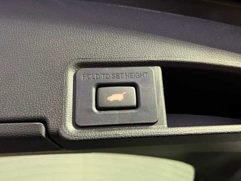 New 2025 Acura RDX SH-AWD image 18