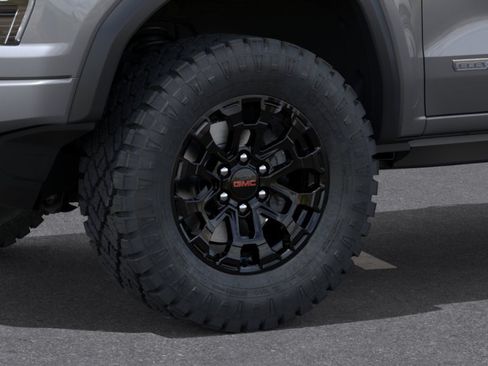 New 2026 GMC Canyon Elevation w/ Convenience Package RWD image 9