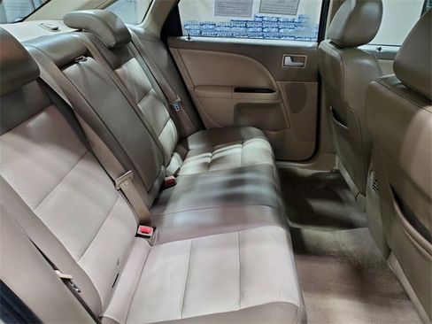 Used 2005 Mercury Montego Premier image 13