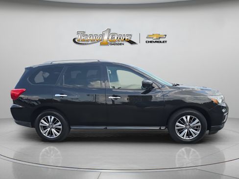Used 2019 Nissan Pathfinder SL FWD image 9