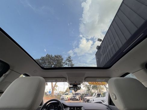 Used 2019 Jaguar E-PACE S AWD/4WD image 19